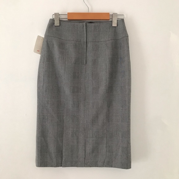 H&M GREY PENCIL SKIRT SIZE 4 - Picture 2 of 7